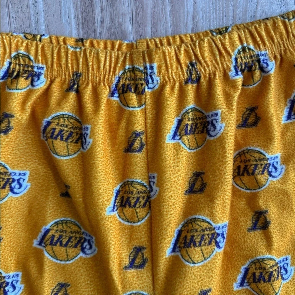 N/A cozy fun